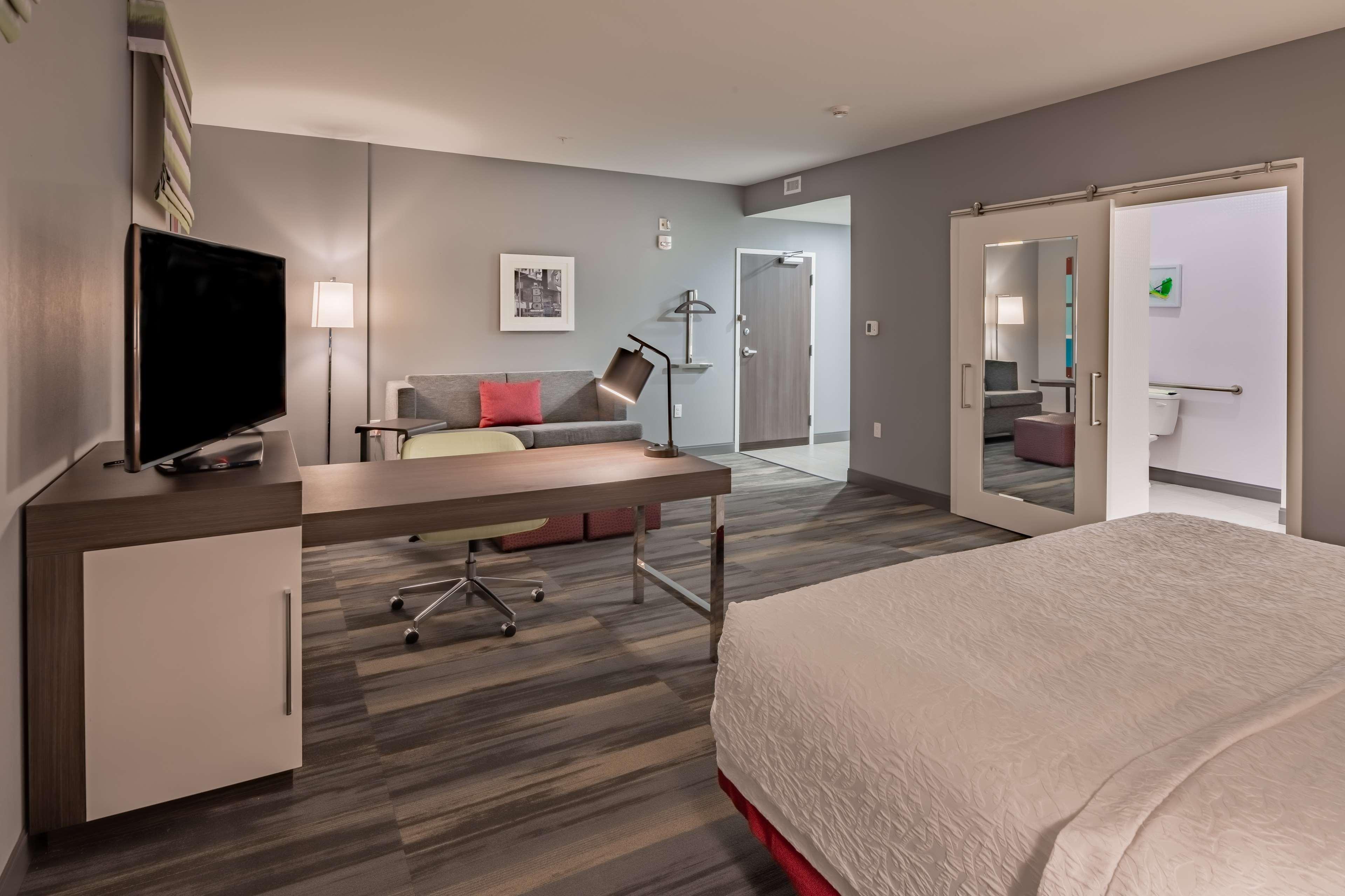 Hampton Inn & Suites Dallas/Plano Central Zewnętrze zdjęcie