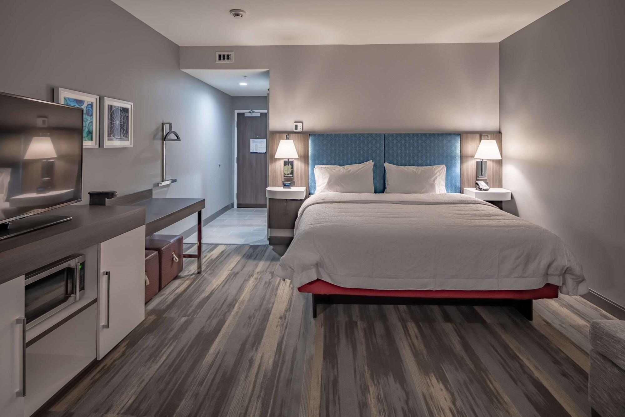 Hampton Inn & Suites Dallas/Plano Central Zewnętrze zdjęcie